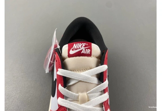 HQ6998-600 Jordan  HQ6998-600 1 OG  Low Air “Chicago” 0516